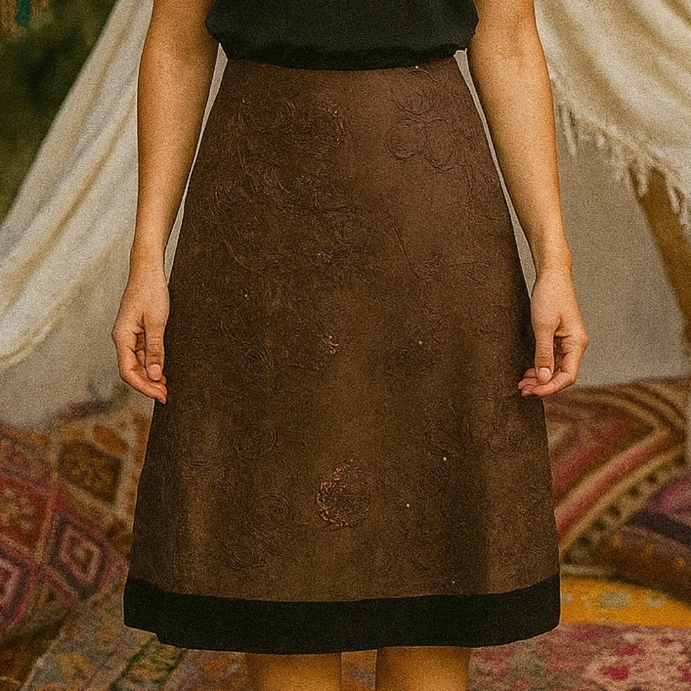 1141 MSK Petite A Line Circle Skirt Velvet Trim Sequin Florals Boho GORGEOUS!